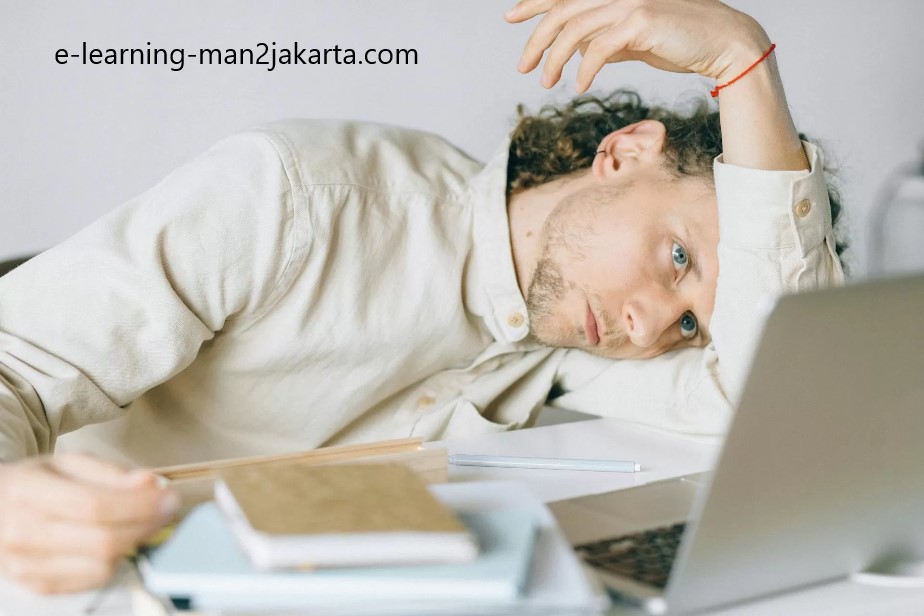 Burnout Bukan Malas, Tapi Tanda Kamu Butuh Istirahat