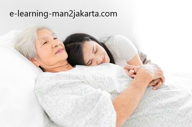 Pola Tidur Lansia yang Perlu Diperhatikan